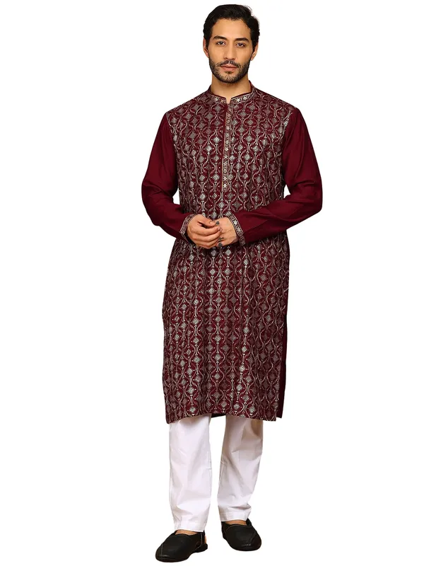 Men_Maroon_Sequins_Embroidered_Viscose_Rayon_Straight_Kurta