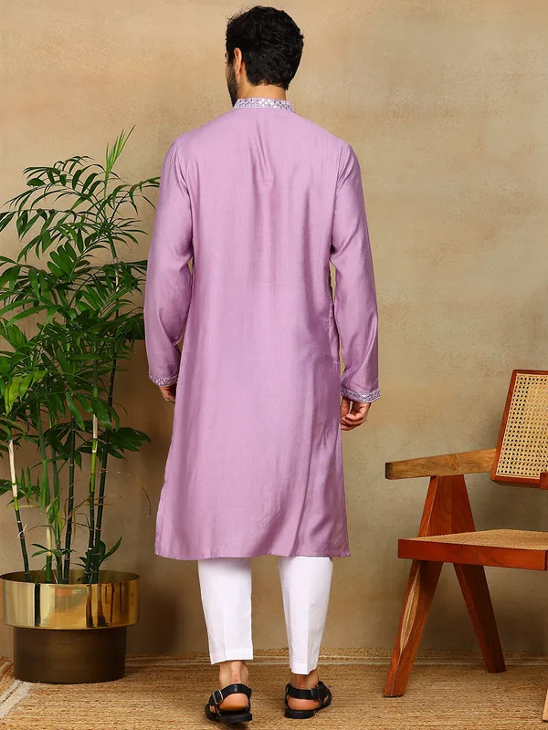 Light_Purple_Sequins_Embroidered_Viscose_Straight_Kurta_With_Pyjama