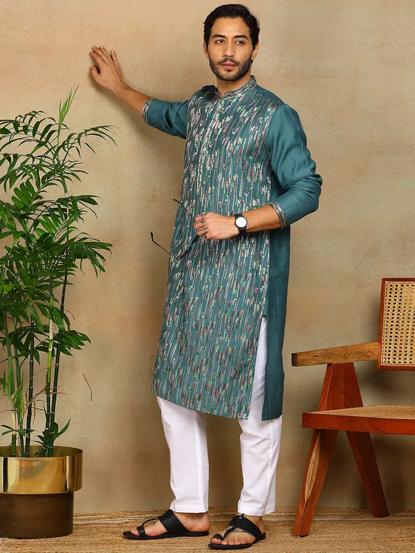 Teal_Thread_Embroidered_Viscose_Straight_Kurta_With_Pyjama