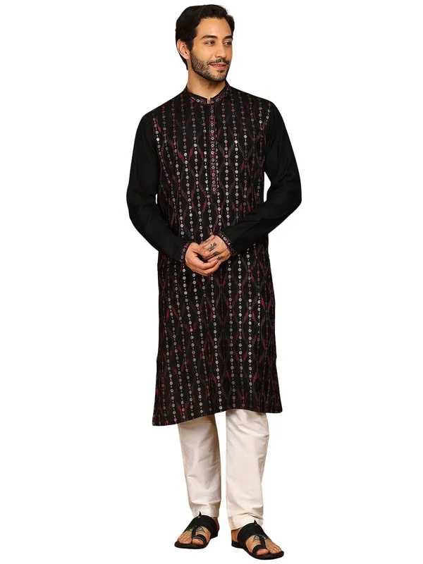 Black_Thread_Embroidered_Viscose_Straight_Kurta_With_Pyjama