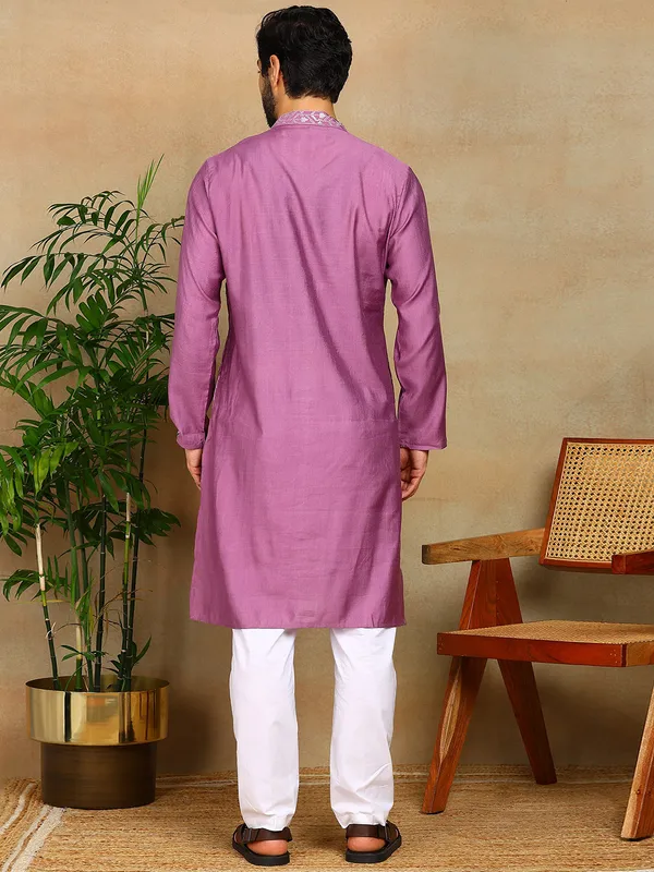 Light_Purple_Sequins_Embroidered_Viscose_Straight_Kurta_With_Pyjama