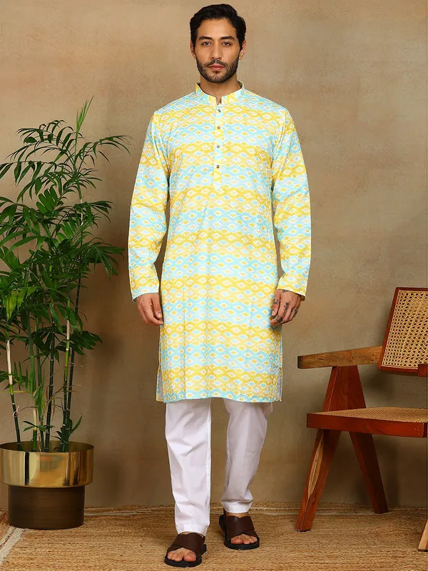Green-Yellow_Thread_Embroidered_Viscose_Straight_Kurta_With_Pyjama