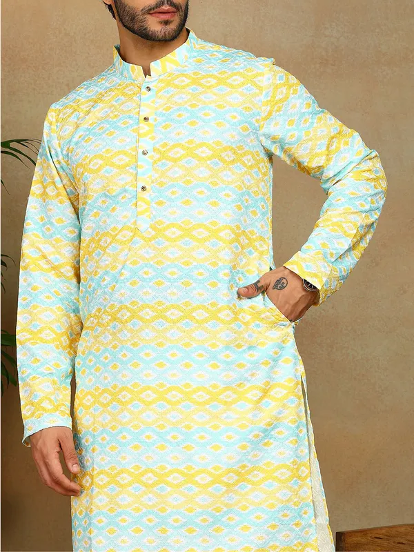 Green-Yellow_Thread_Embroidered_Viscose_Straight_Kurta_With_Pyjama