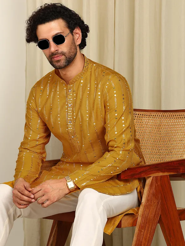 Men'S_Mustard_Sequin_Embroidered_Straight_Kurta_With_Pyjama