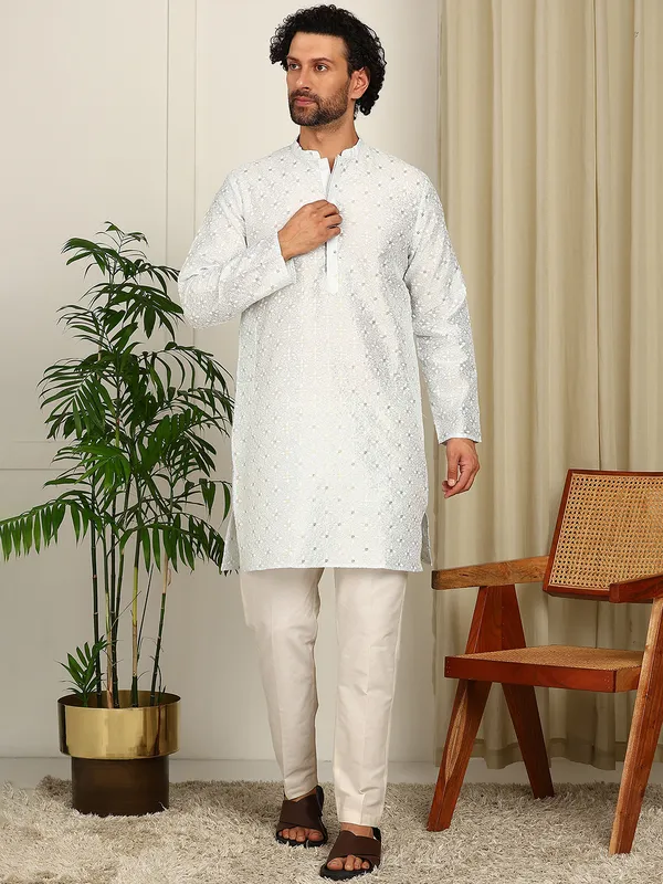 Light_Blue_Thread_Embroidered_Straight_Kurta_With_Pyjama