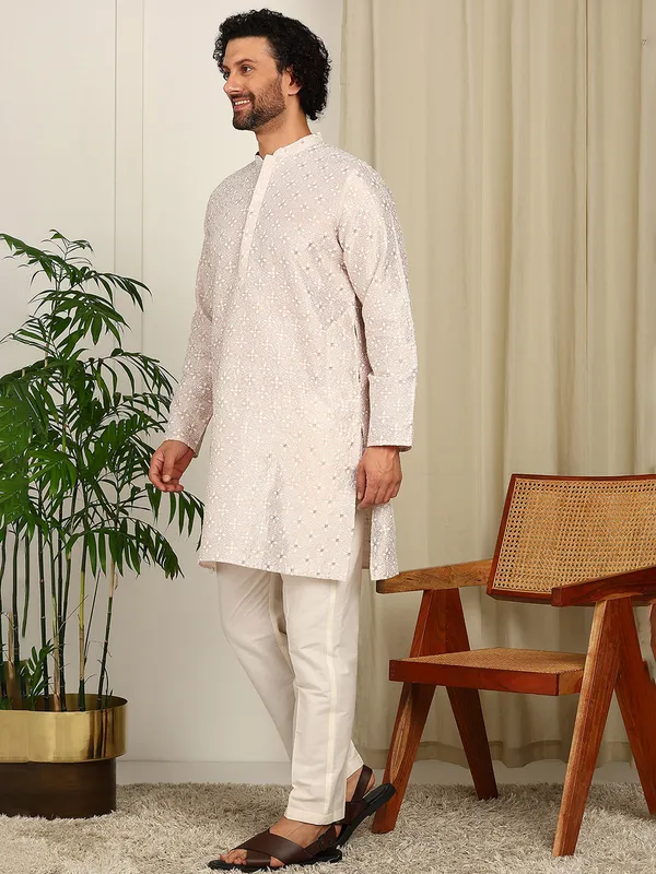 Beige_Thread_Embroidered_Straight_Kurta_With_Pyjama