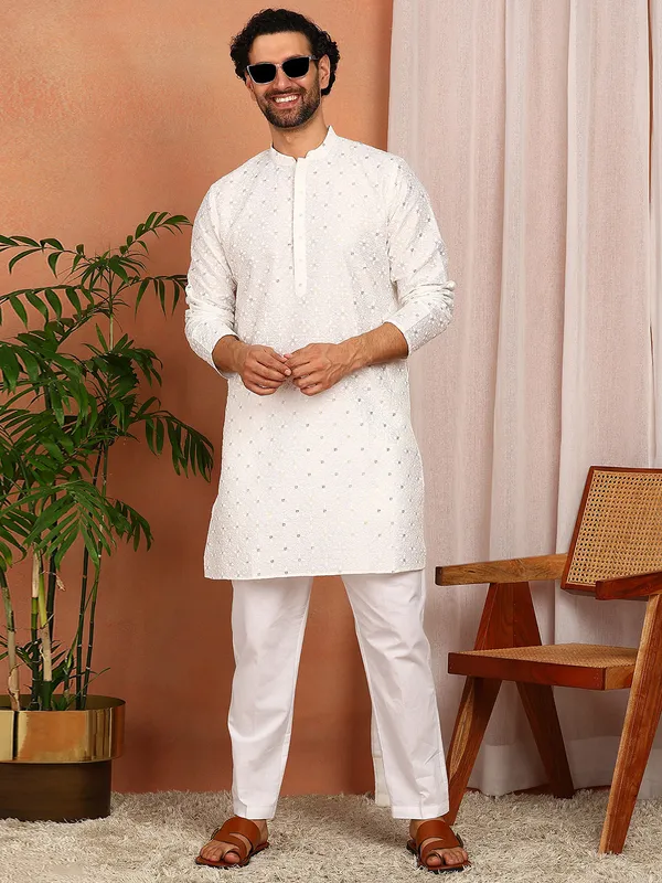 White_Sequin_Embroidered_Straight_Kurta_With_Pyjama