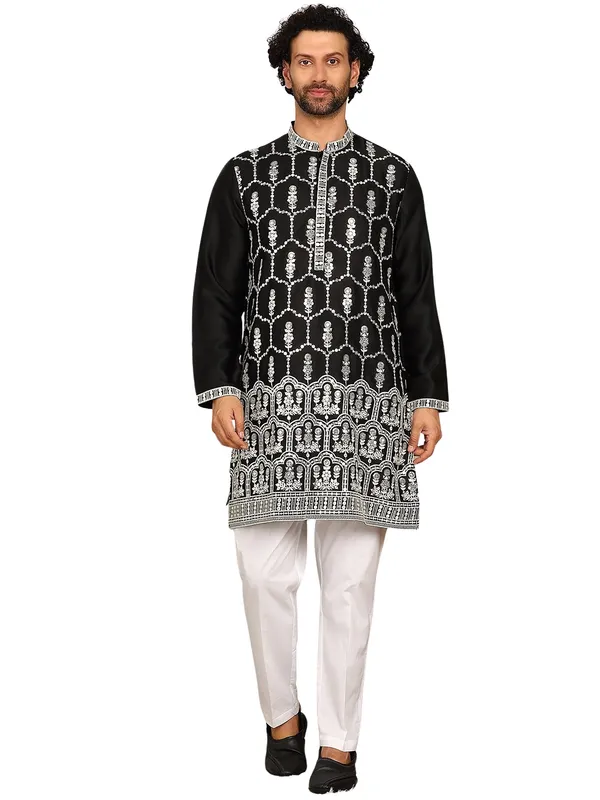 Black_Sequin_Embroidered_Straight_Kurta_With_Pyjama