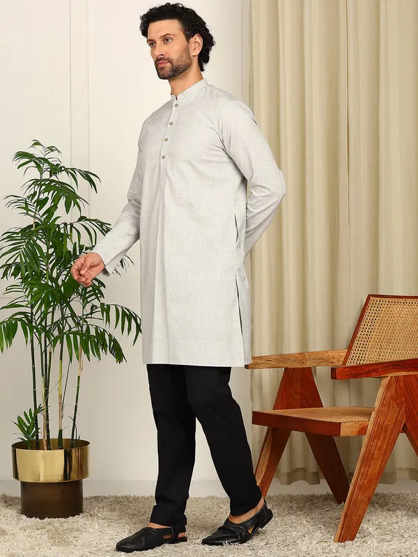 Grey_Woven_Straight_Kurta_With_Pyjama