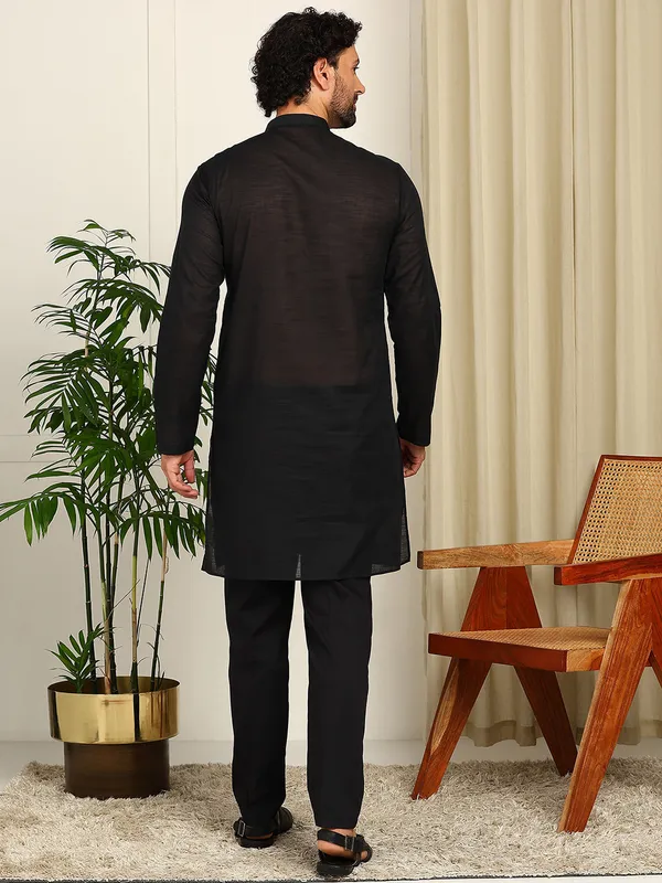 Black_Cotton_Straight_Kurta_With_Pyjama