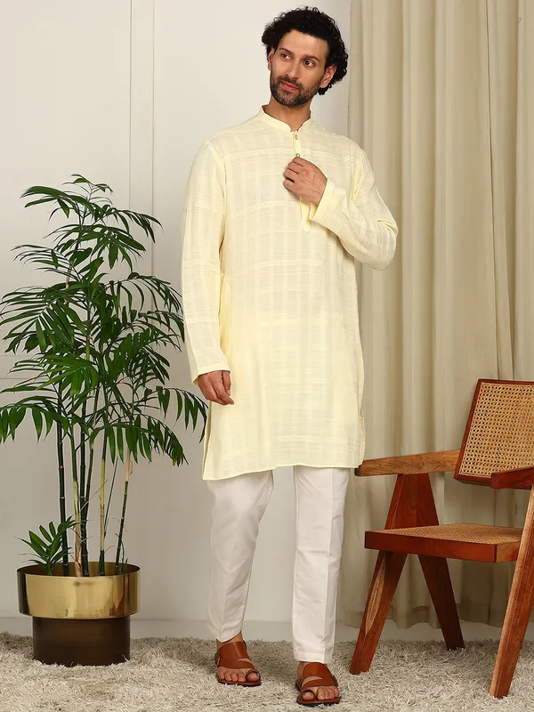 Cream_Thread_Worked_Cotton_Straight_Kurta_With_Pyjama