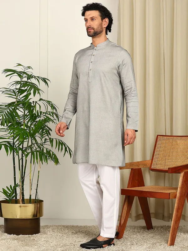 Grey_Woven_Straight_Kurta_With_Pyjama