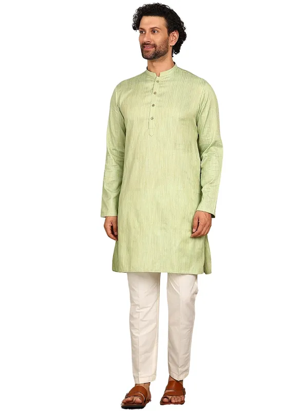 Green_Woven_Silk_Straight_Kurta_With_Pyjama