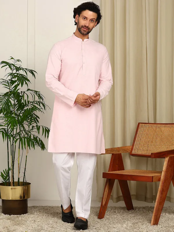 Pink_Woven_Thread_Worked_Silk_Straight_Kurta_With_Pyjama