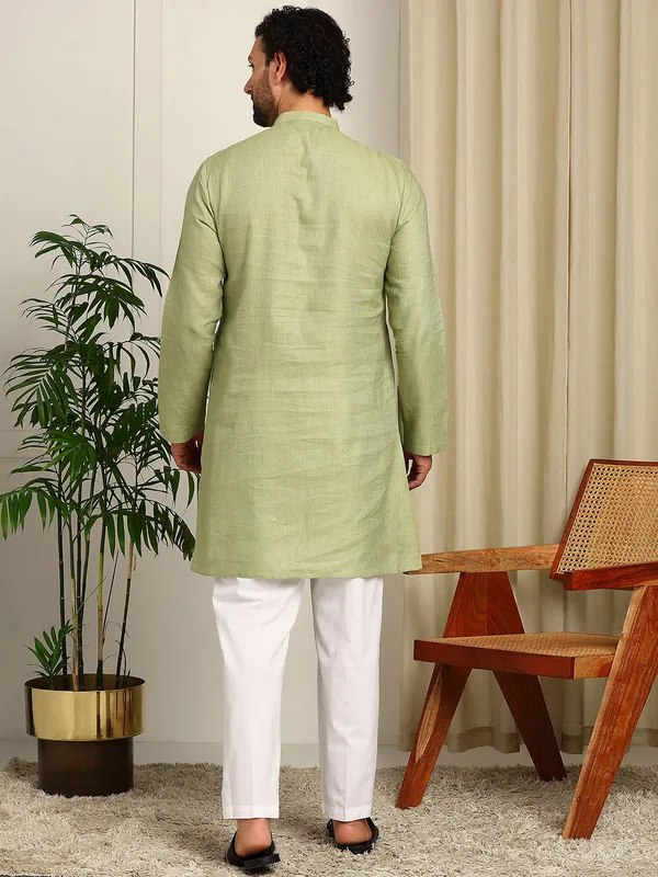 Green_Woven_Straight_Kurta_With_Pyjama