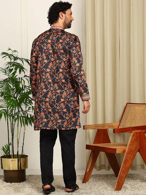 Black_Foil_Printed_Straight_Kurta_With_Pyjama