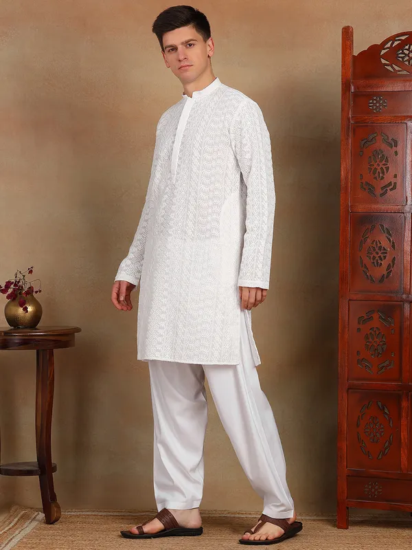 Men_White_Chikankari_Embroidered_Straight_Kurta_With_Salwar