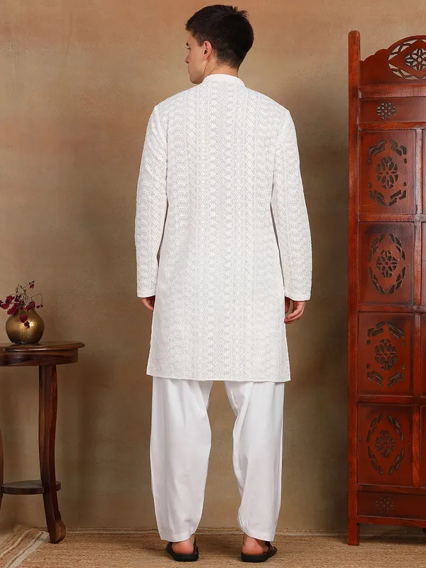 White_Chikankari_Embroidered_Straight_Kurta_Paired_with_Salwar