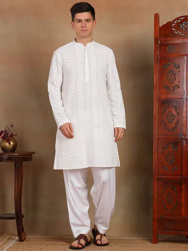 Men_White_Chikankari_Embroidered_Straight_Kurta_With_Salwar