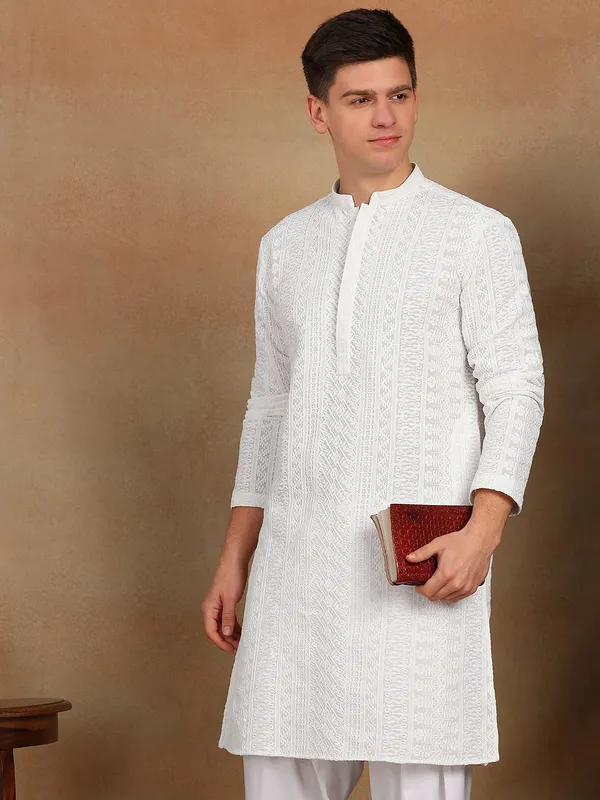 White_Chikankari_Embroidered_Straight_Kurta_with_Salwar