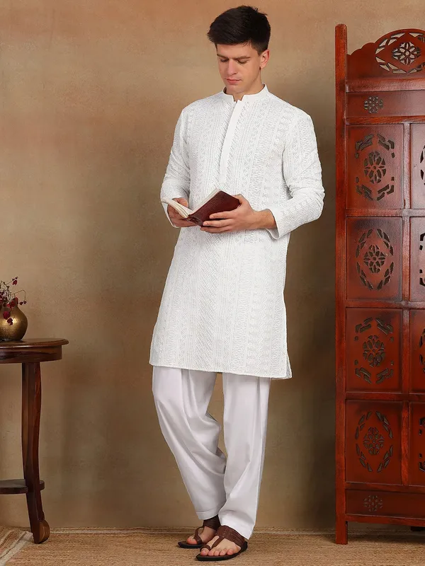 White_Chikankari_Embroidered_Straight_Kurta_with_Salwar