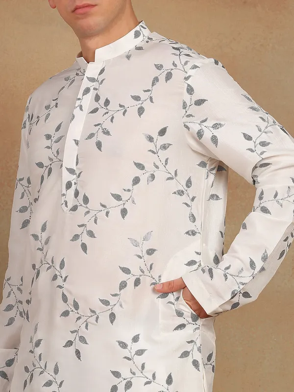 Men_White_Sequins_Leaf_Straight_Kurta_With_Pyjama