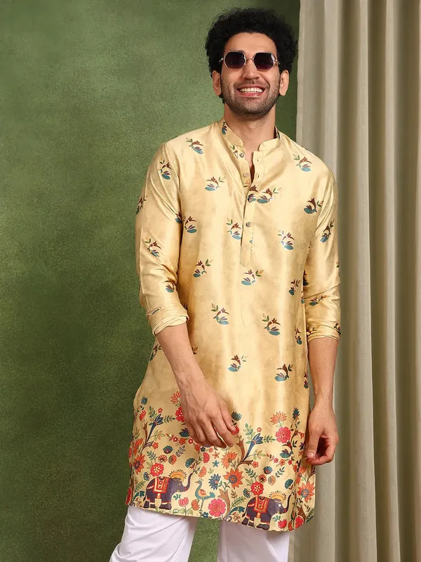 Men_Beige_Ethnic_Motifs_Printed_Indie_Prints_Chanderi_Silk_Kurta