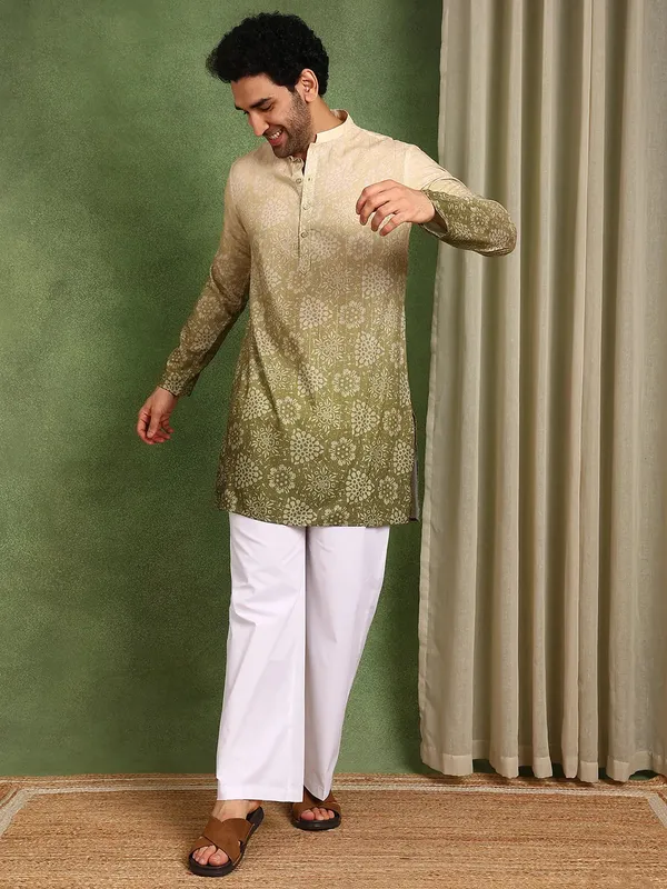 Men_Olive_Cotton_Silk_Straight_Printed_Kurta_With_Pyjama