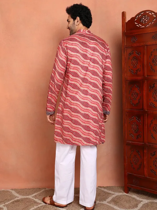 Men_Pink_Chanderi_Silk_Straight_Yoke_Design_Kurta_With_Pyjama