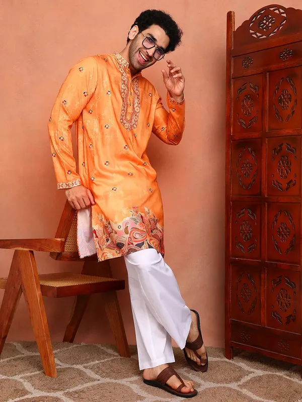 Men_Paisley_Printed_Thread_Work_Chanderi_Silk_Kurta