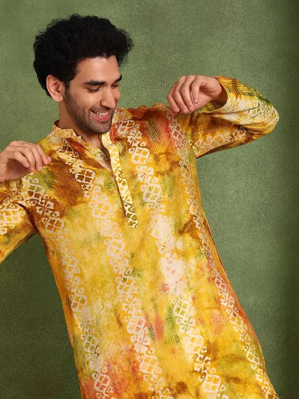 Mustard_Chanderi_Silk_Straight_Printed_Kurta