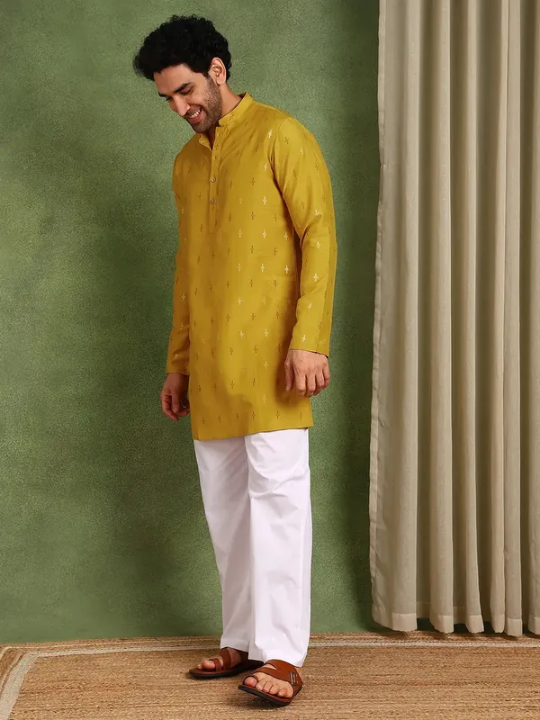 Men_Mustard_Cotton_Silk_Straight_Kurta_With_Pyjama