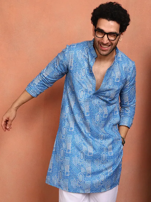 Men_Blue_Cotton_Silk_Straight_Kurta_With_Pyjama