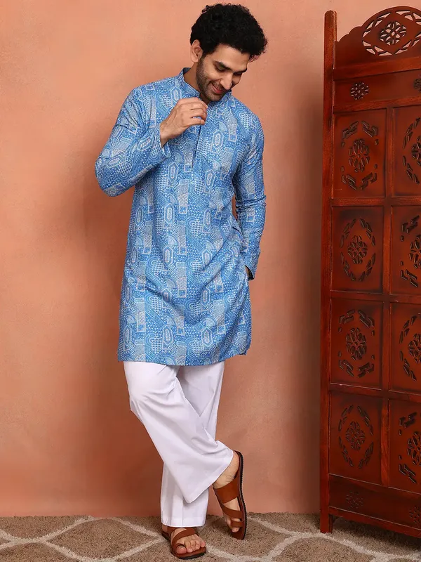 Men_Blue_Cotton_Silk_Straight_Kurta_With_Pyjama