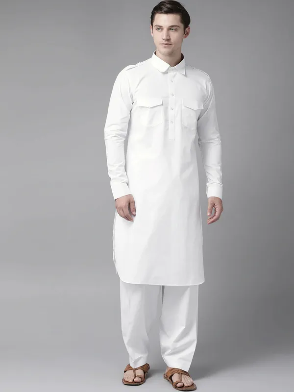 Men_White_Pathani_Kurta_with_Salwar