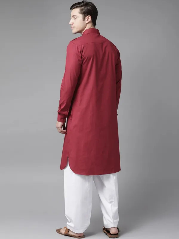 Men_Maroon_Pathani_Kurta_with_Salwar