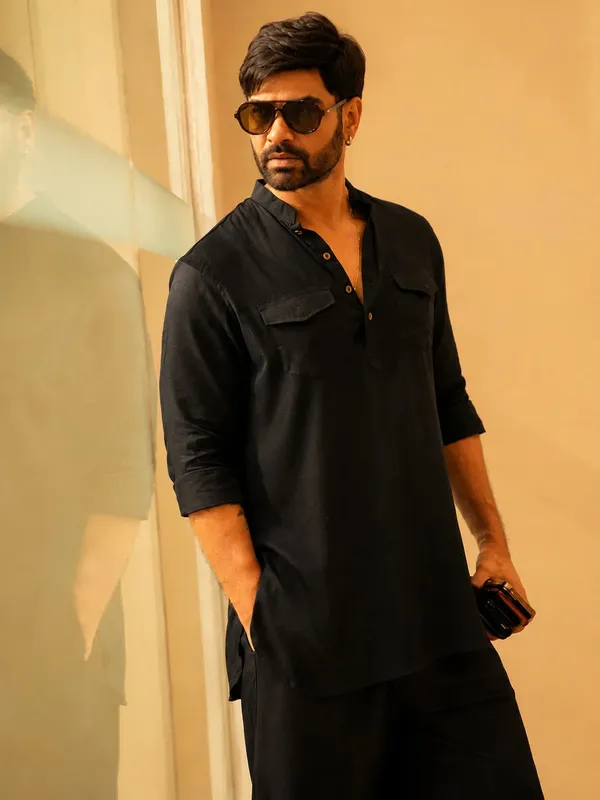 Men's_Black_Rayon_Solid_Pathani_Set