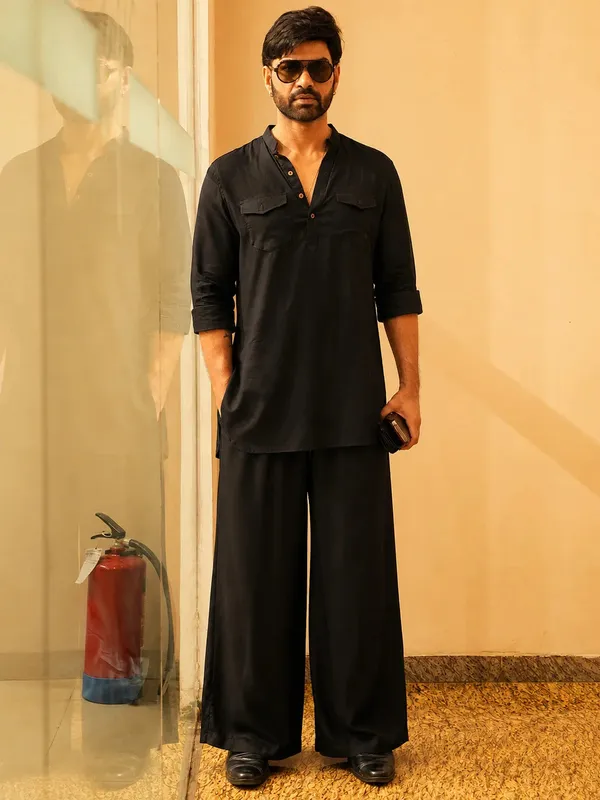 Men's_Black_Rayon_Solid_Pathani_Set