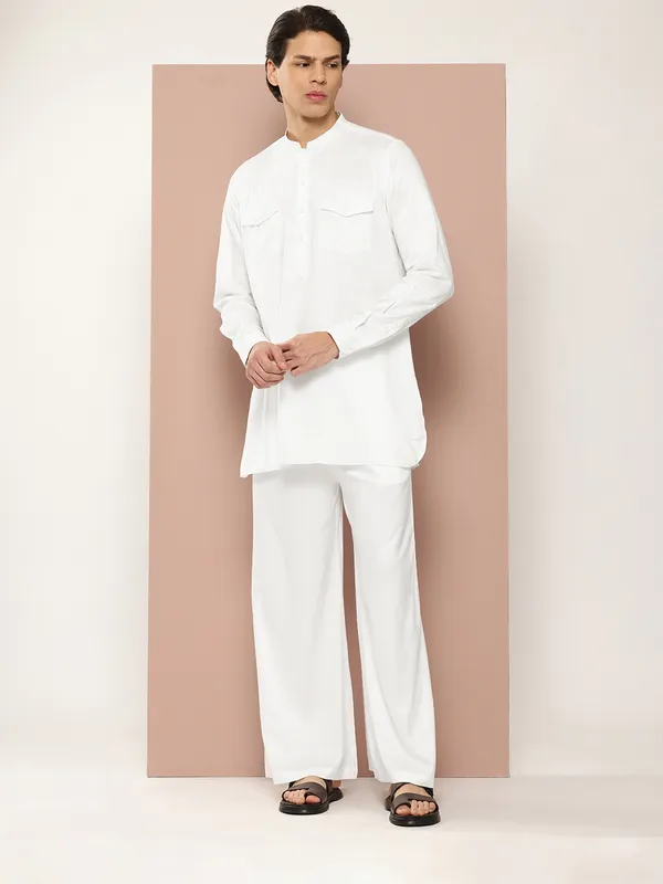 Men_White_Rayon_Solid_Pathani_Sets