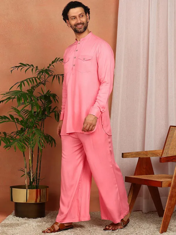 Men's_Pink_Viscose_Rayon_Solid_Pathani_Set