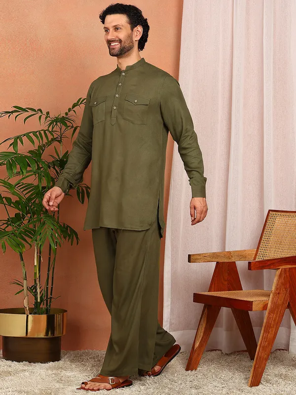 Men'S_Olive_Viscose_Rayon_Solid_Pathani_Set