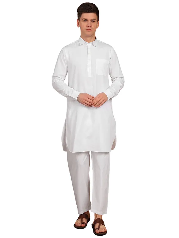 Men_White_Solid_Pathani_Kurta_With_Salwar