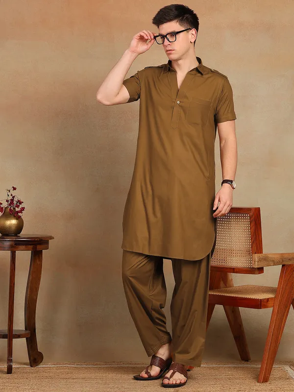 Men's_Solid_Pathani_Kurta_with_Salwar