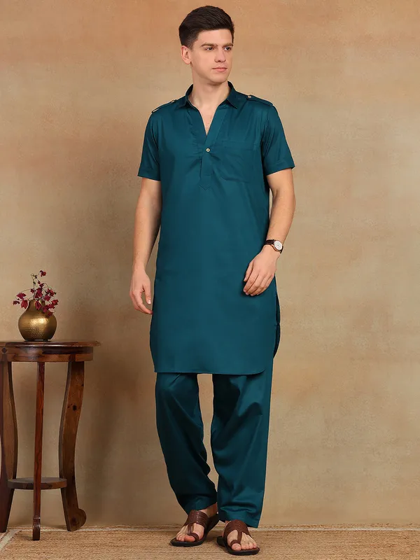 Men's_Solid_Pathani_Kurta_with_Salwar