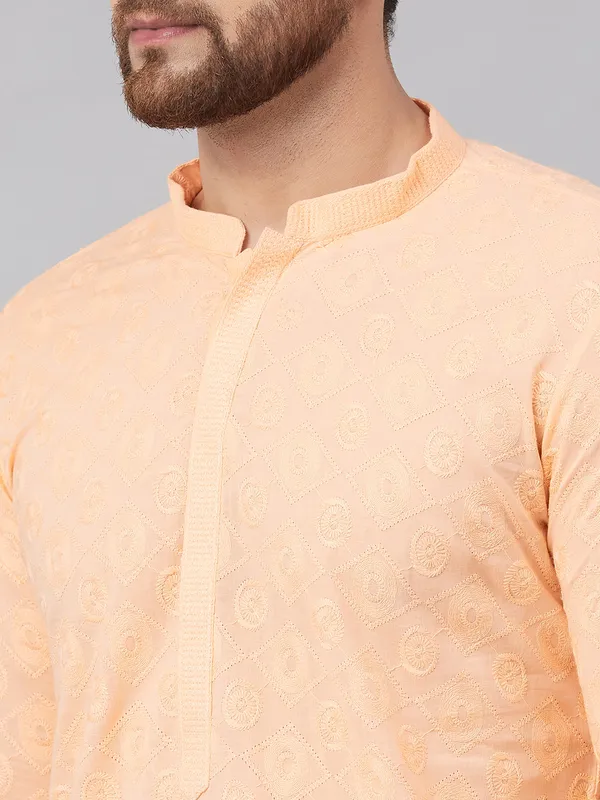 Chikankari_Embroidered_Straight_kurta