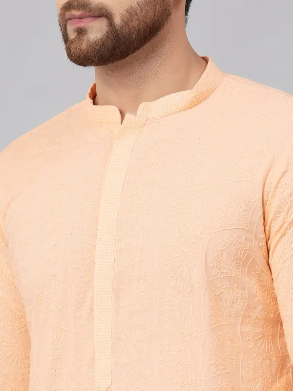 Chikankari_Embroidered_Straight_kurta_with_Pyjama