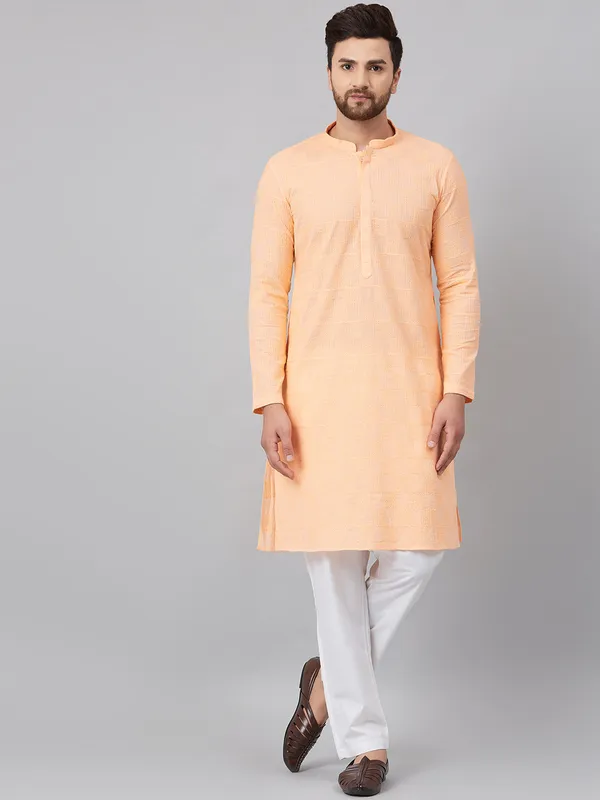 Chikankari_Embroidered_Straight_kurta_with_Pyjama
