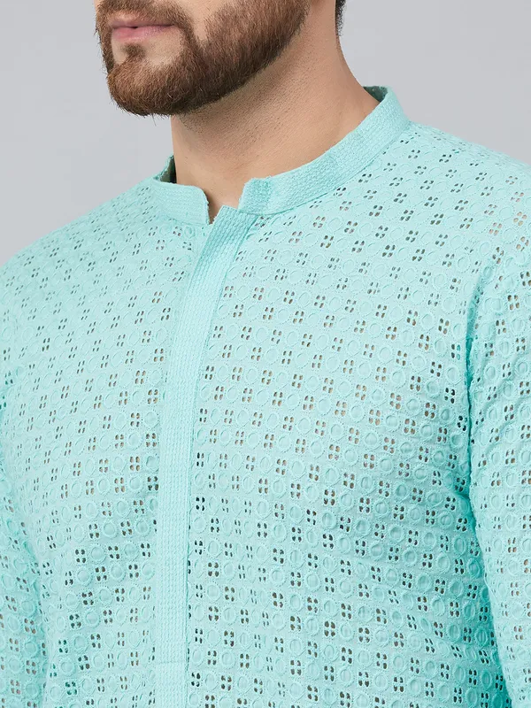 Chikankari_Embroidered_Straight_kurta