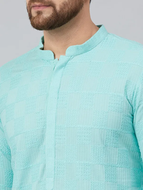 Chikankari_Embroidered_Straight_kurta_with_Pyjama