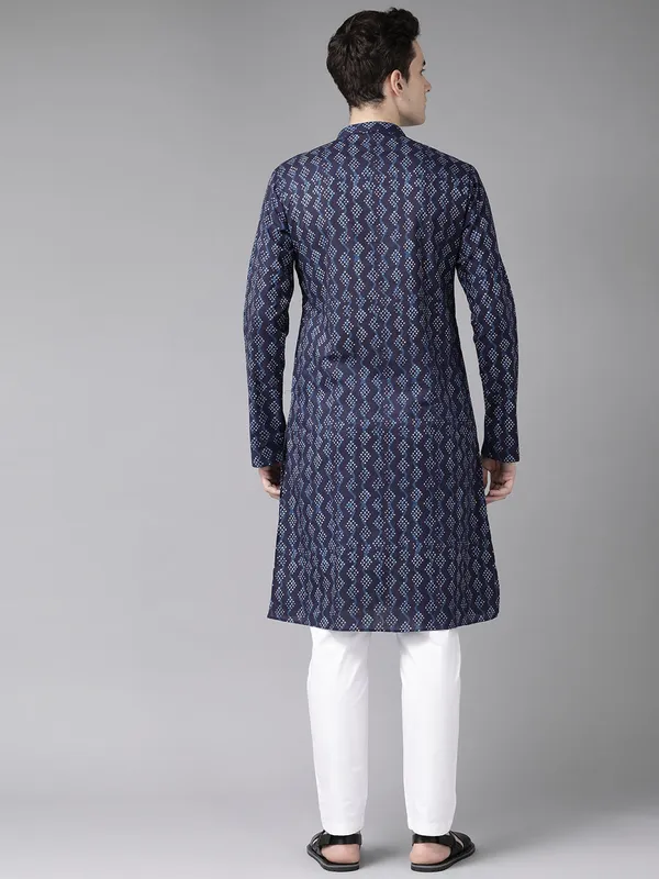 Blue_&_White_Print_Straight_Kurta